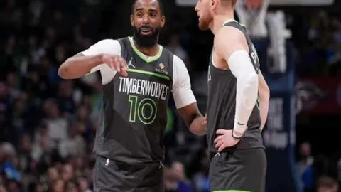 利云度夫斯基讲述12年前加盟曼联历程，对2025年金球奖取消表示不解